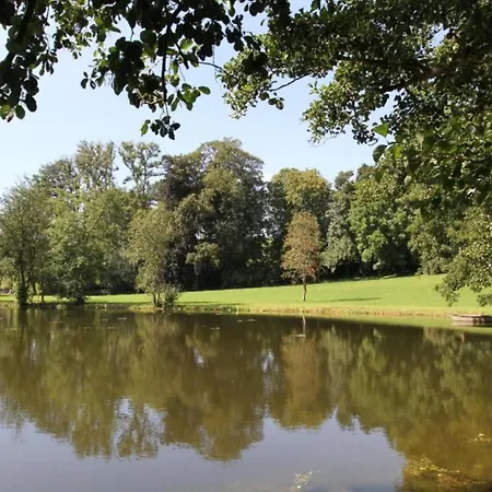 With Bubble Bath Casa de Férias